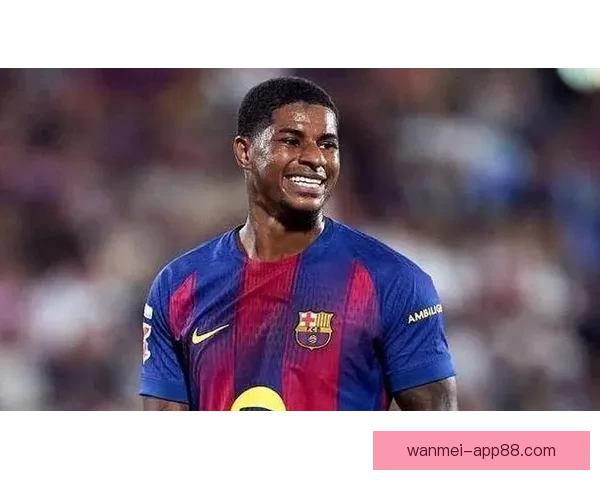 拉什福德场均2.8球突破第300球成就 打破弗里克治下巴萨防线